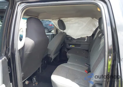 2016 Ram 1500 Big Horn z USA, uszkodzony, nr VIN 1C6RR6LT1GS183033